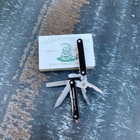 Leatherman Squirt PS4 NWT - Picture 4 of 10